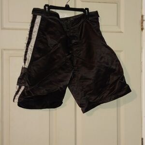 Men's 34 world jungle board shorts